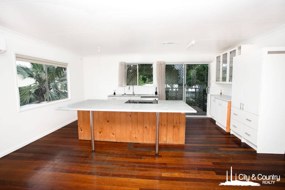 12 Banks Crescent, Mount Isa, Mount Isa - Thumbnail 8