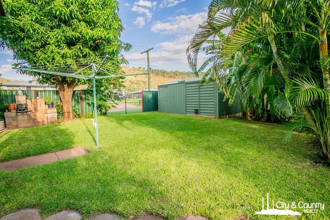18 Hinkler Crescent, Mount Isa, Mount Isa - Thumbnail 5