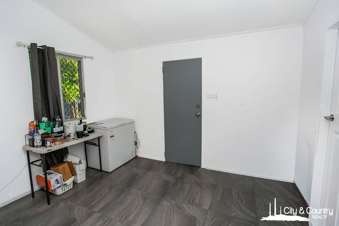 28 Buckley Avenue, Mount Isa, Mount Isa - Thumbnail 5