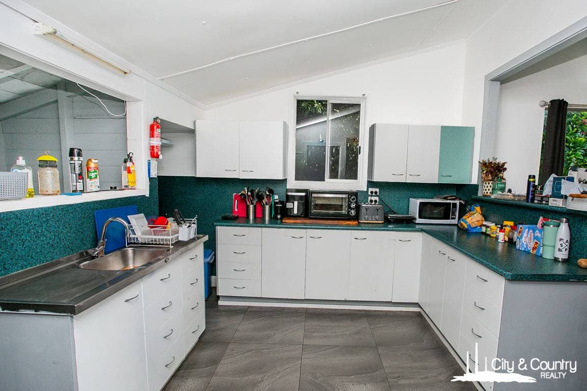 28 Buckley Avenue, Mount Isa, Mount Isa - Thumbnail 8