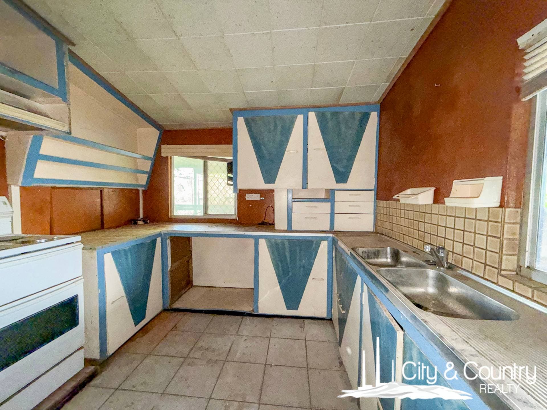 21 Flynn Street, Mount Isa, Mount Isa - Thumbnail 8