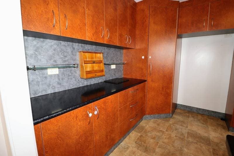 33 Sutton Street, Mount Isa, Mount Isa - Thumbnail 3