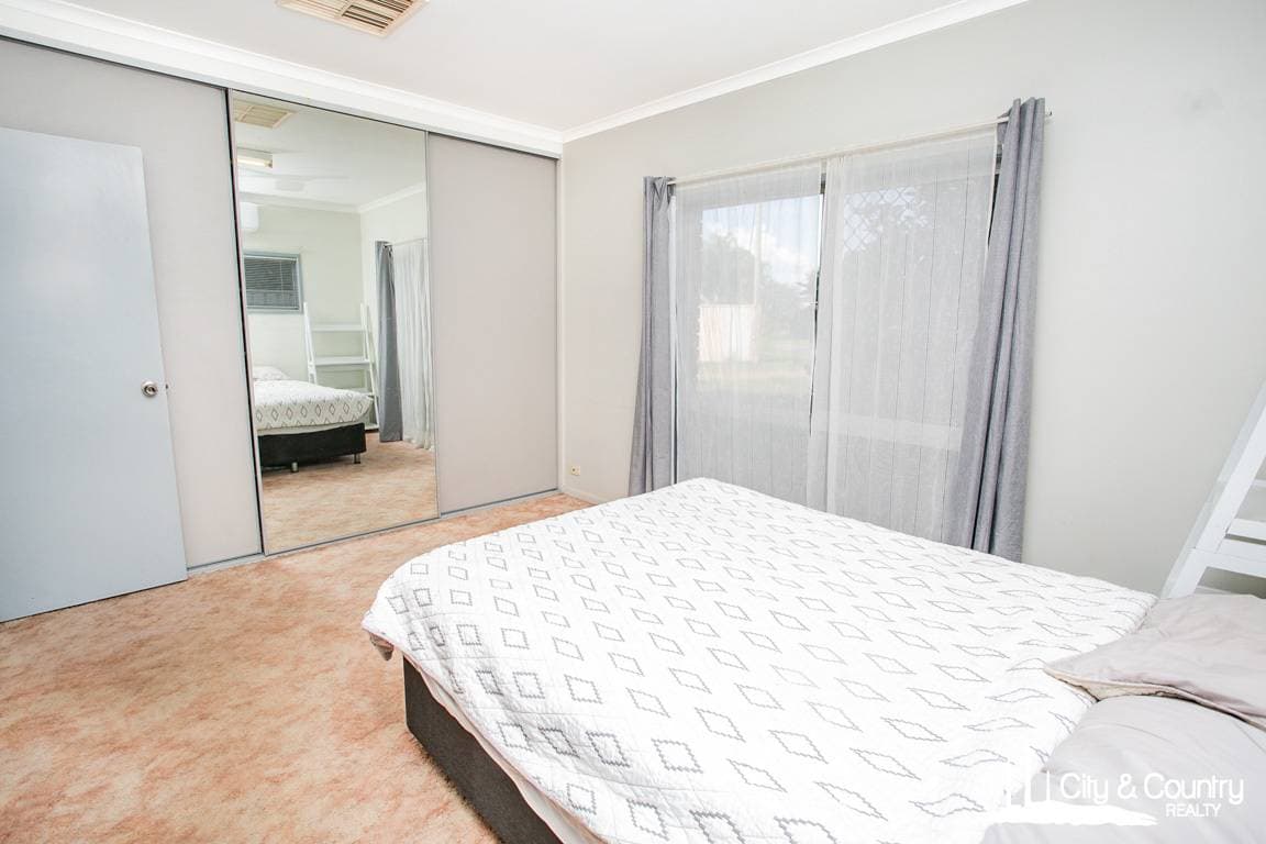 16 Emmalyn Close, Mount Isa, Mount Isa - Thumbnail 8