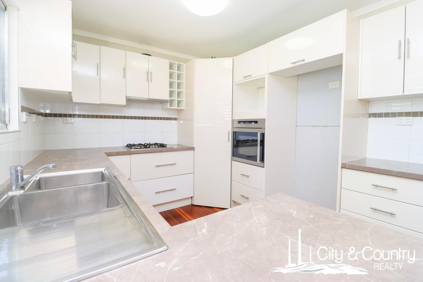 7 Millen Cres, Mount Isa, Mount Isa - Image 1