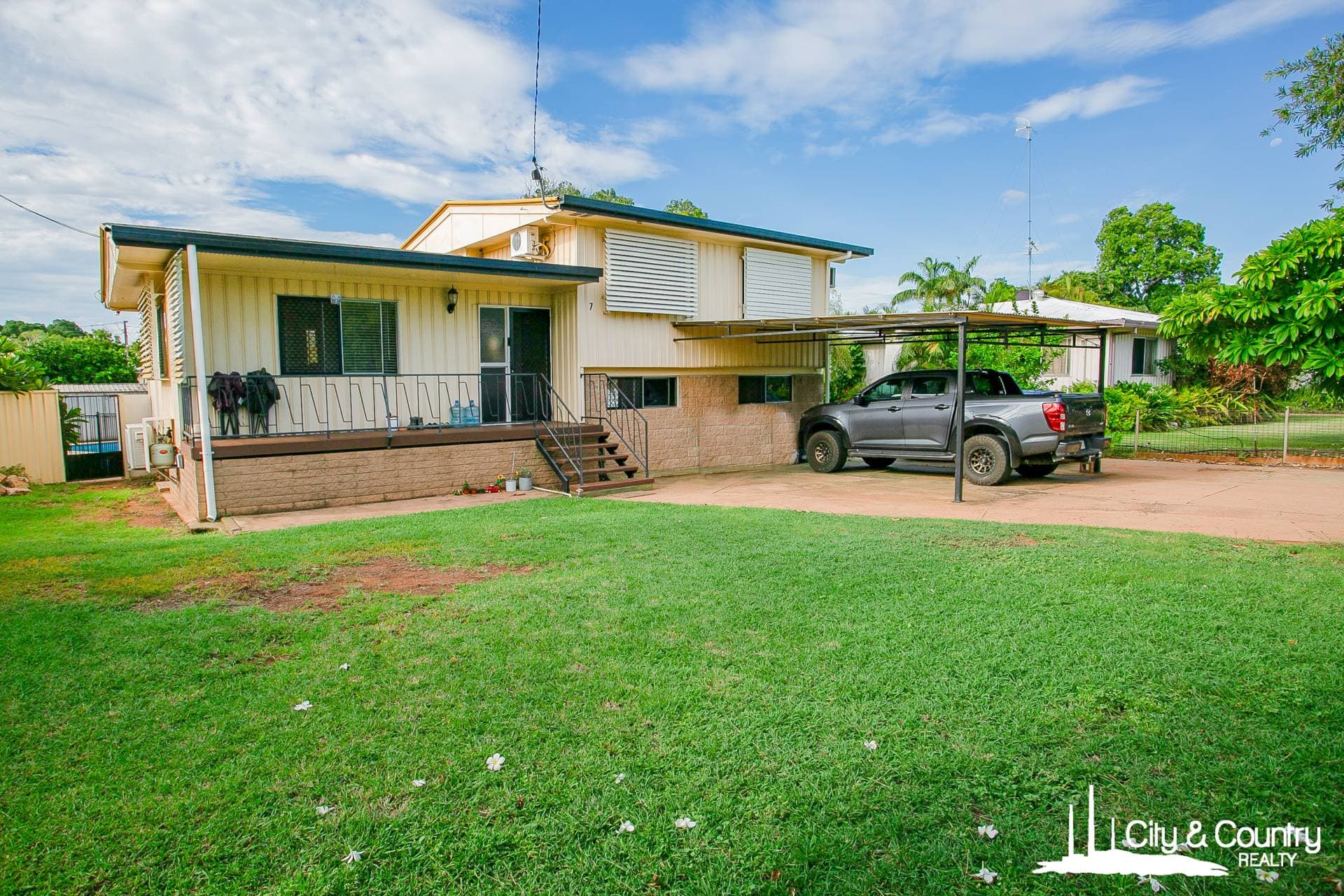 7 Millen Cres, Mount Isa, Mount Isa - Thumbnail 4
