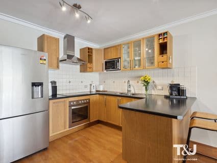 9/103 Grand Promenade, Doubleview - Image 1