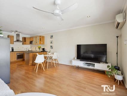 9/103 Grand Promenade, Doubleview - Thumbnail 4