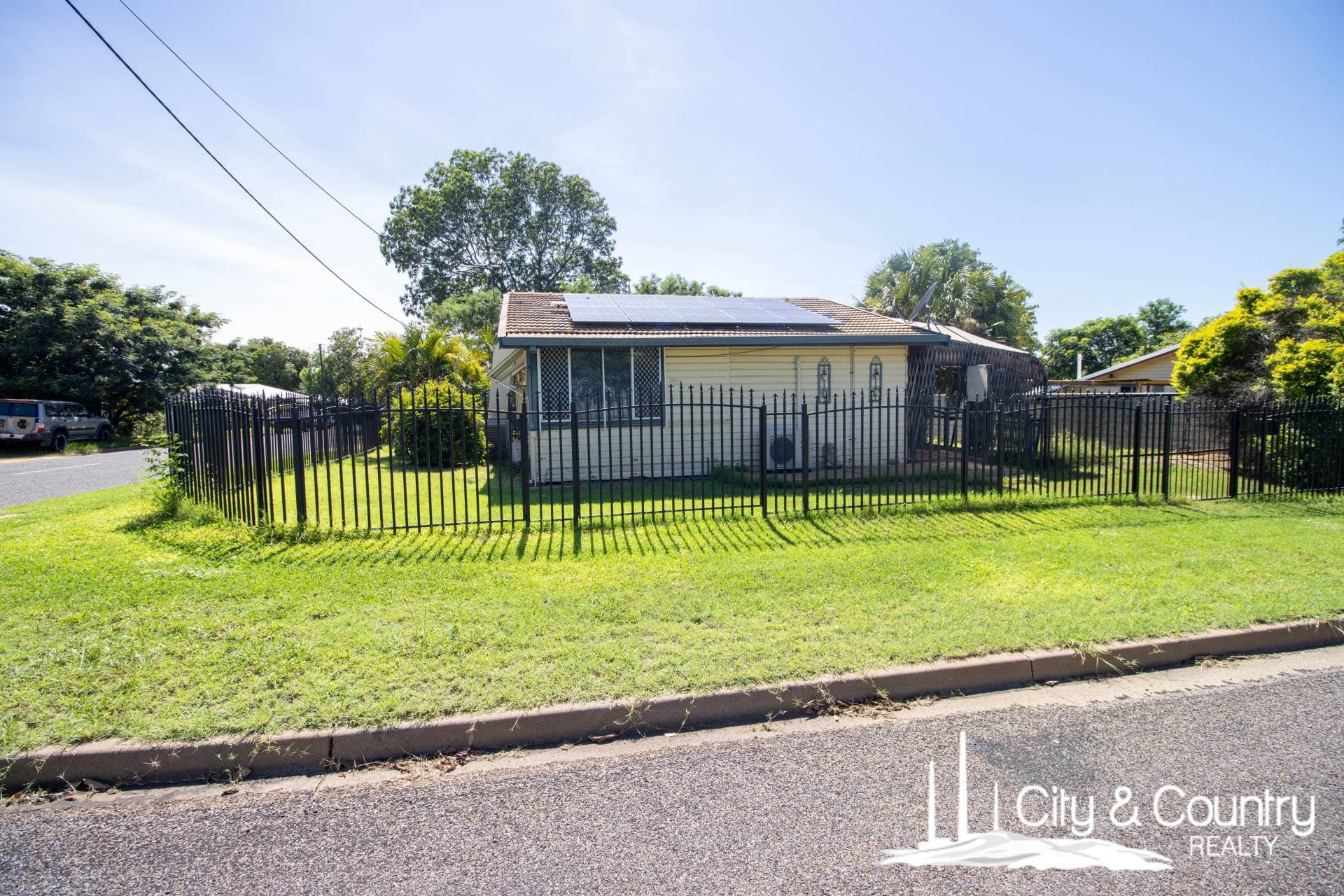 34 Buckley Avenue, Mount Isa, Mount Isa - Thumbnail 3