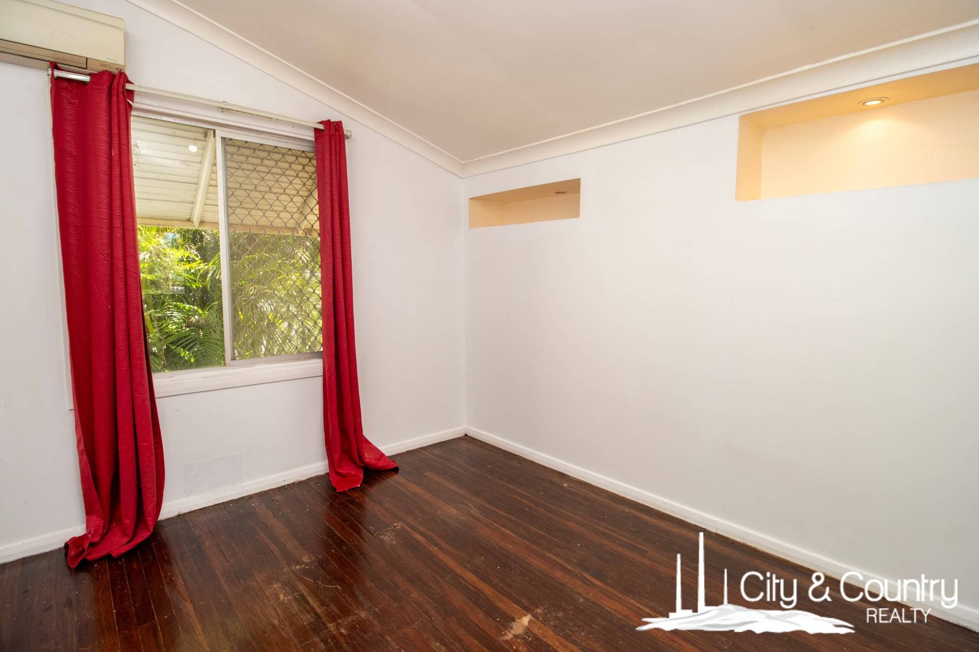 34 Buckley Avenue, Mount Isa, Mount Isa - Thumbnail 8