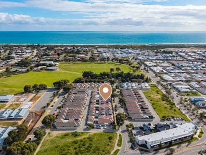 19 Kalli Street, Golden Bay - Thumbnail 2