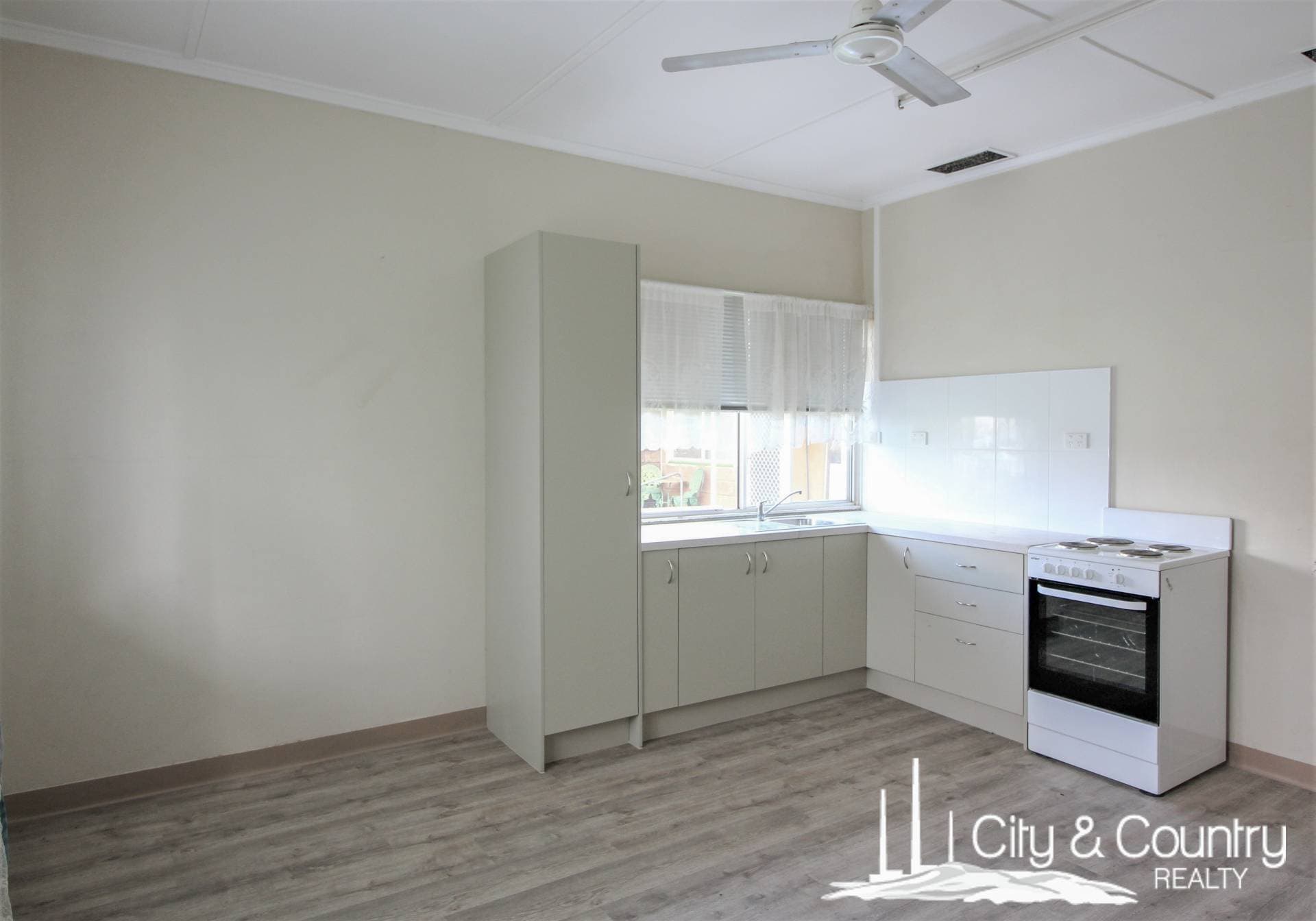 1-6, 107 Webb Street, Mount Isa, Mount Isa - Thumbnail 8