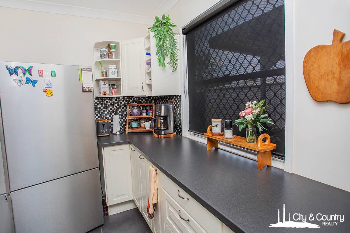7 Swan St, Mount Isa, Mount Isa - Thumbnail 7