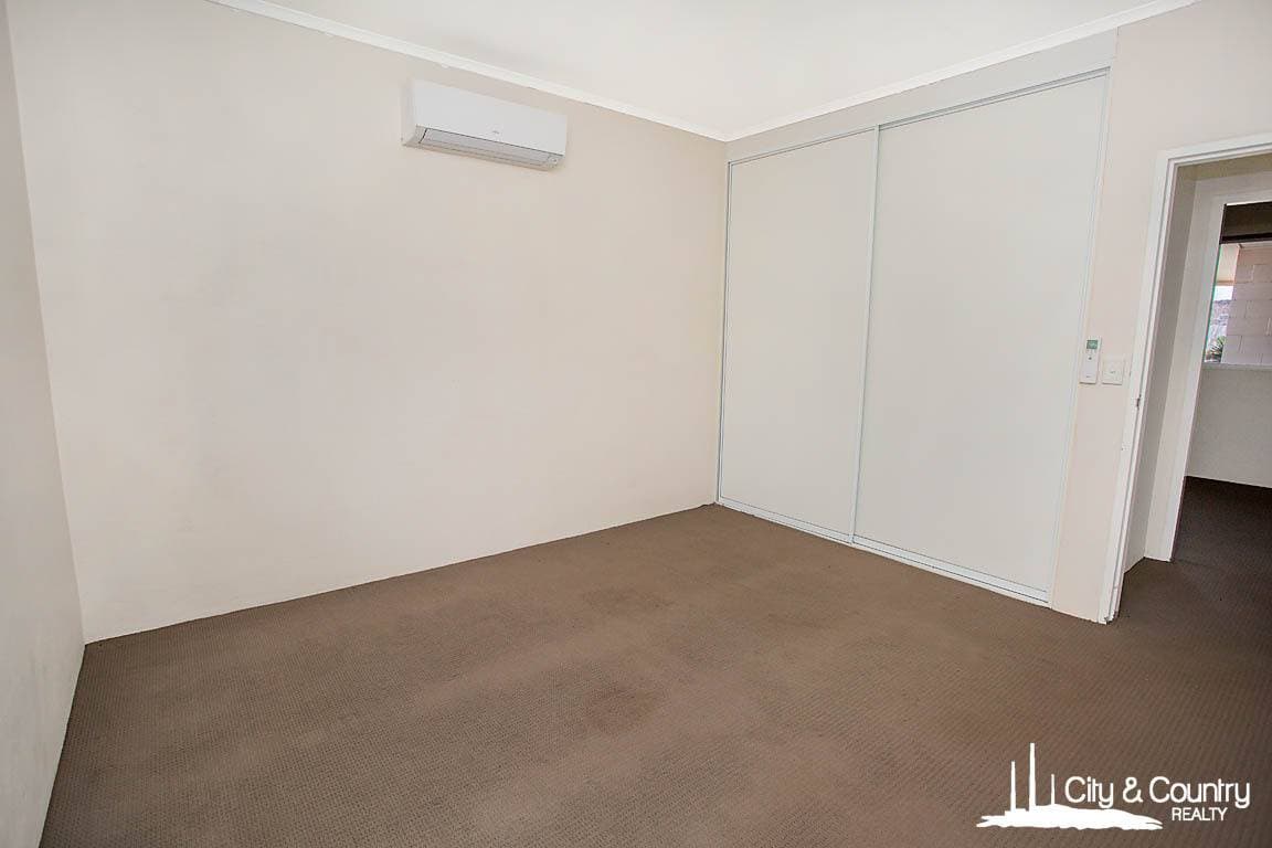 19 Noakes Avenue, Mount Isa, Mount Isa - Thumbnail 8