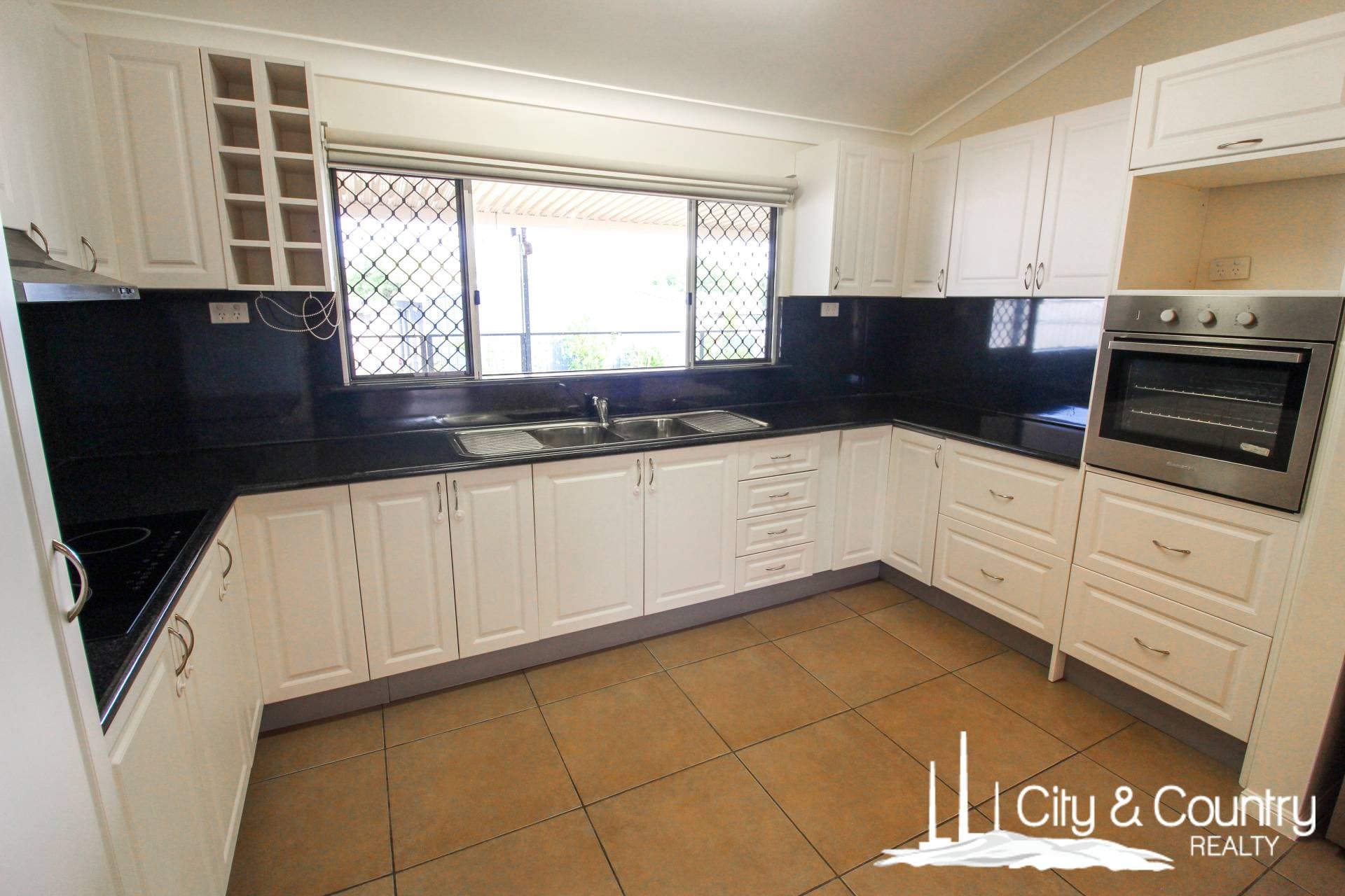 79 Barkly Highway, Mount Isa, Mount Isa - Thumbnail 5