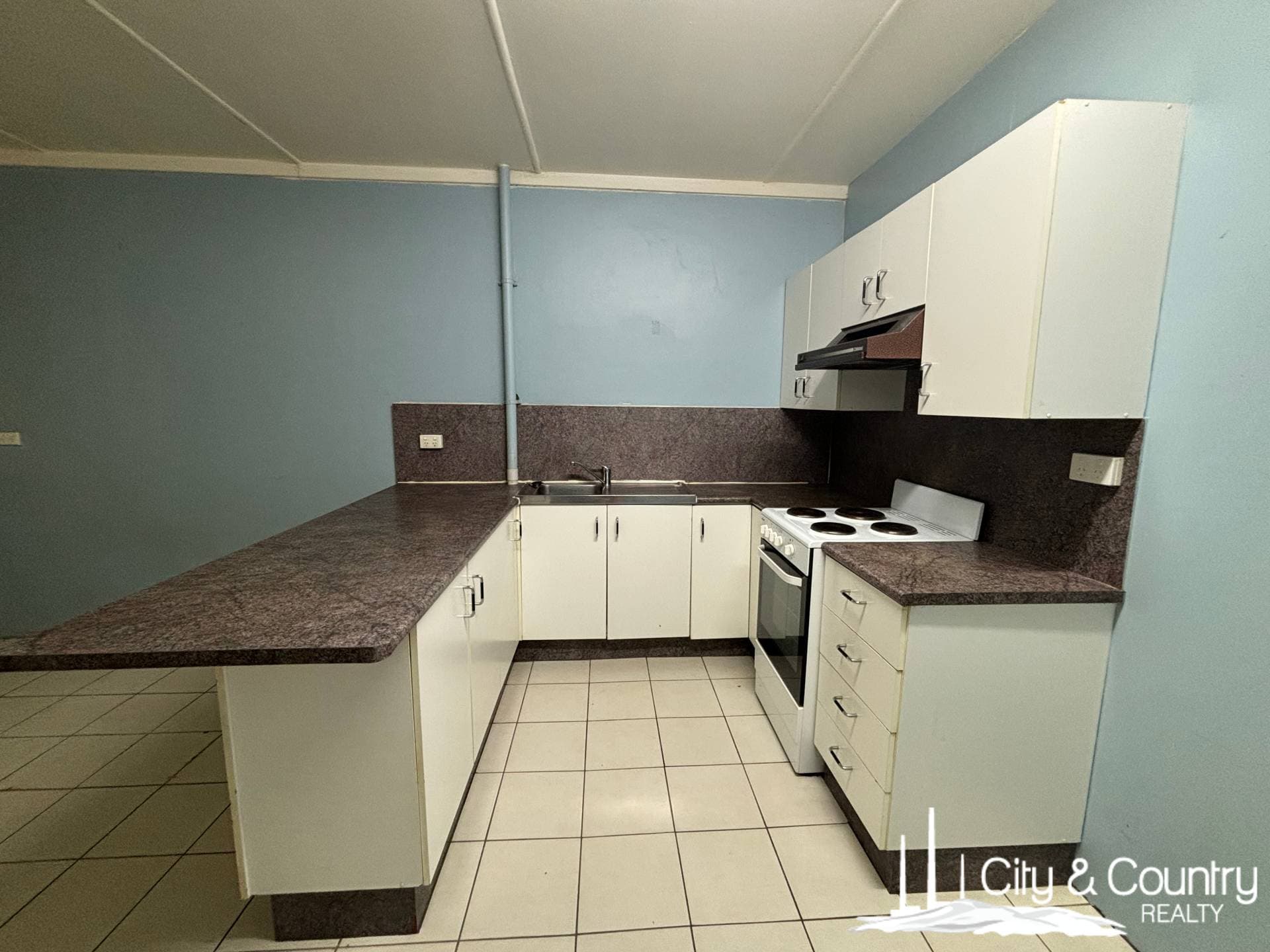 1-8, 82 Hilary Street, Mount Isa, Mount Isa - Thumbnail 3