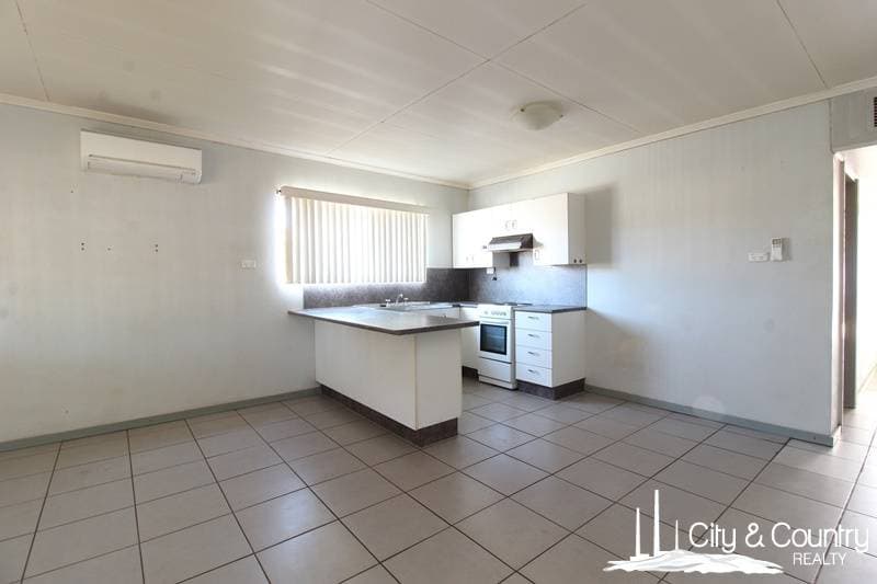 1-8, 82 Hilary Street, Mount Isa, Mount Isa - Thumbnail 8