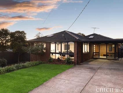 13 Castleton Court, Gladstone Park - Image 1