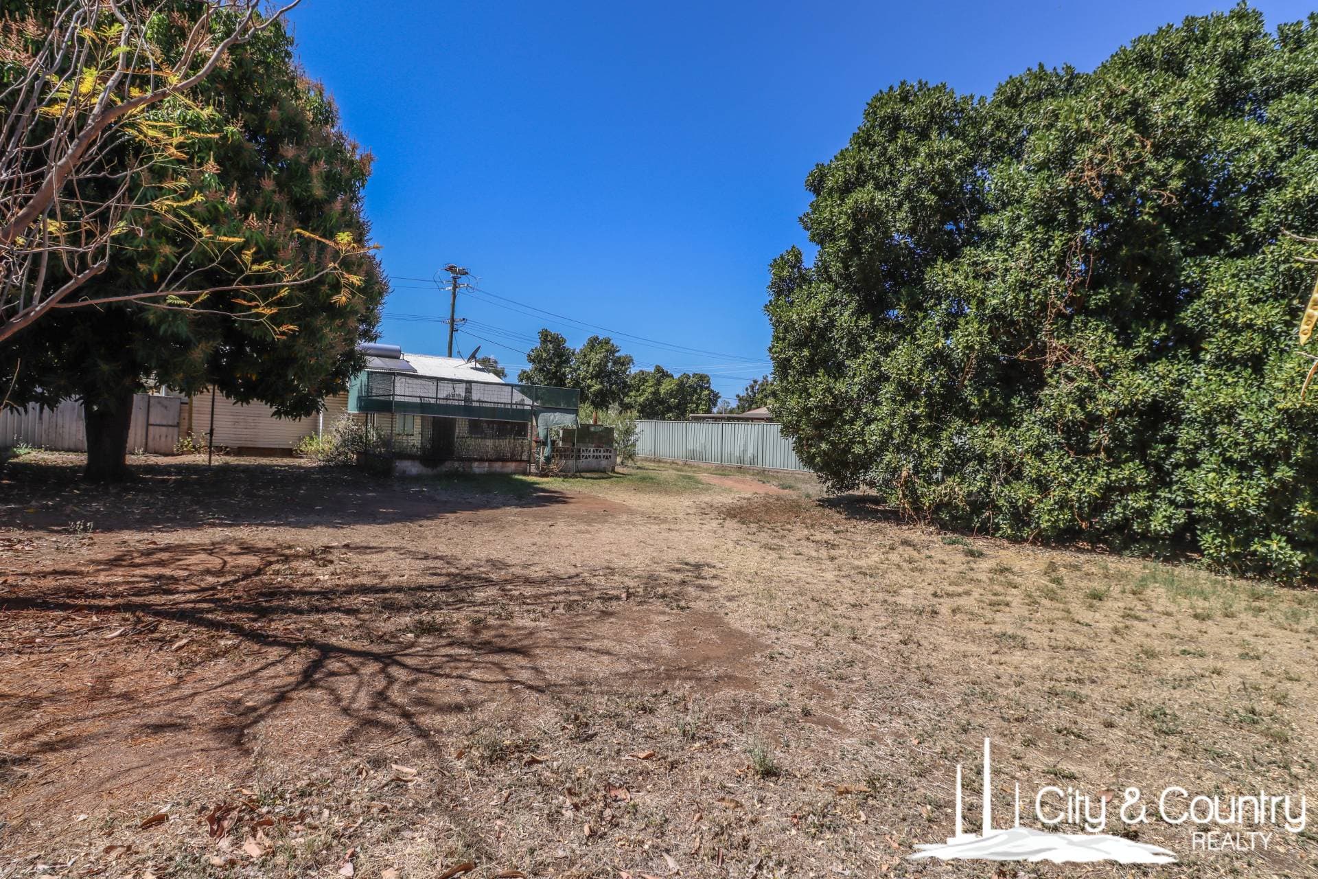 25 Corbould Street, Mount Isa, Mount Isa - Thumbnail 4