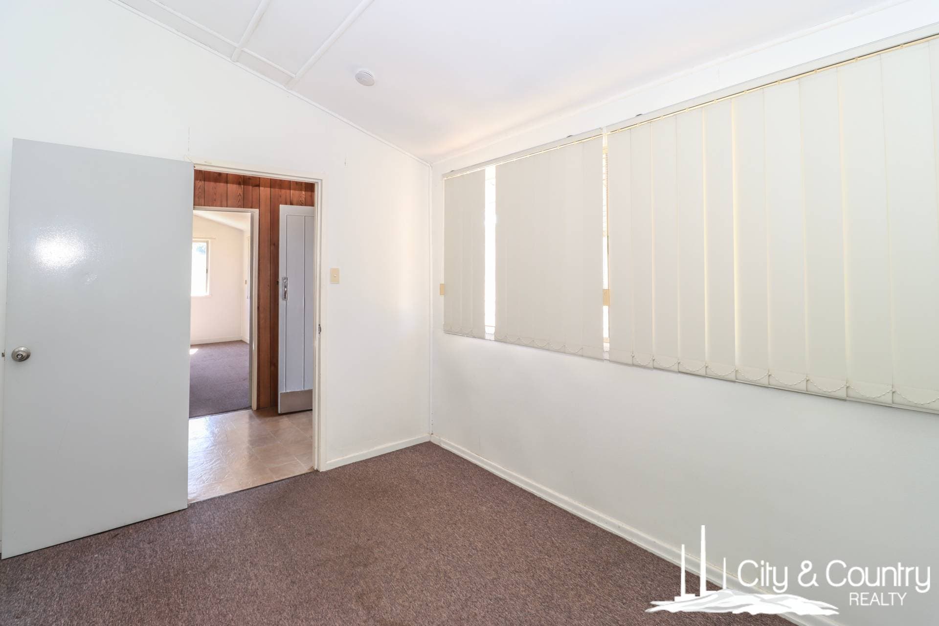 25 Corbould Street, Mount Isa, Mount Isa - Thumbnail 6