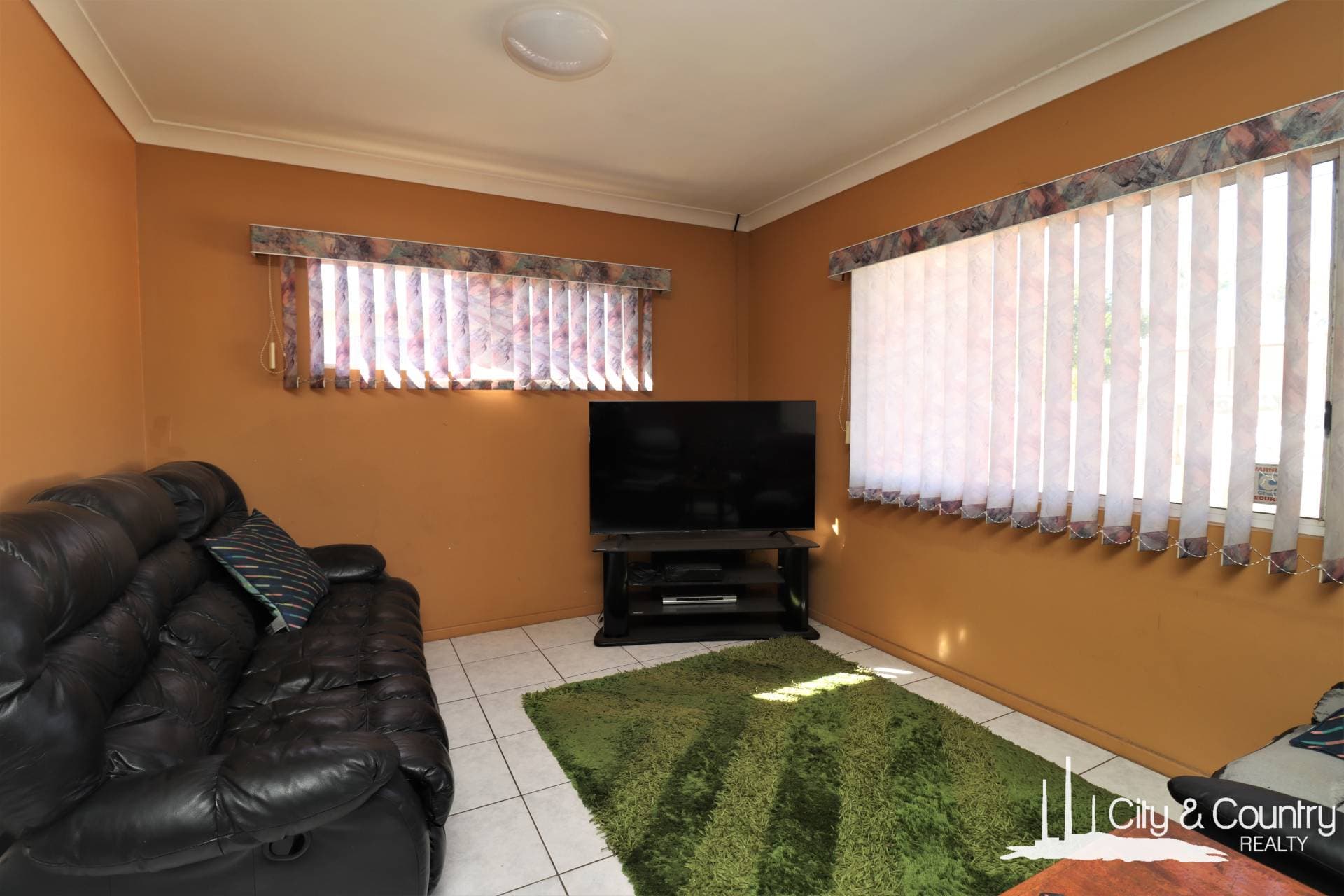 1a Campbell Street, Mount Isa, Mount Isa - Thumbnail 4