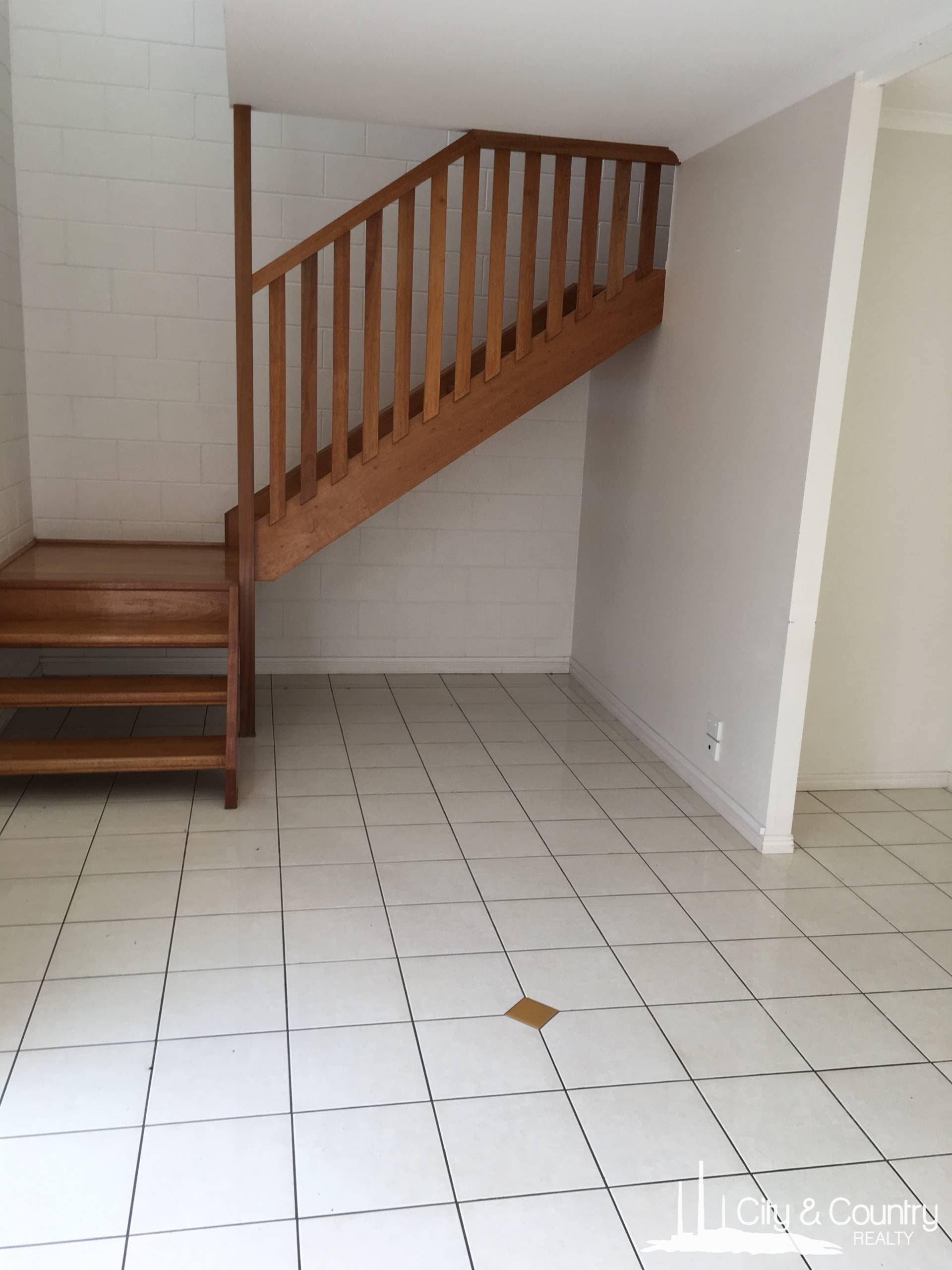 Unit 22, 82-84 Abel Smith Parade, Mount Isa, Mount Isa - Thumbnail 3