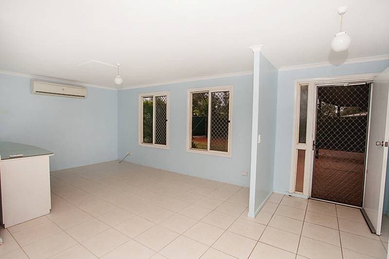 2 Thorley Crescent, Mount Isa, Mount Isa - Thumbnail 5