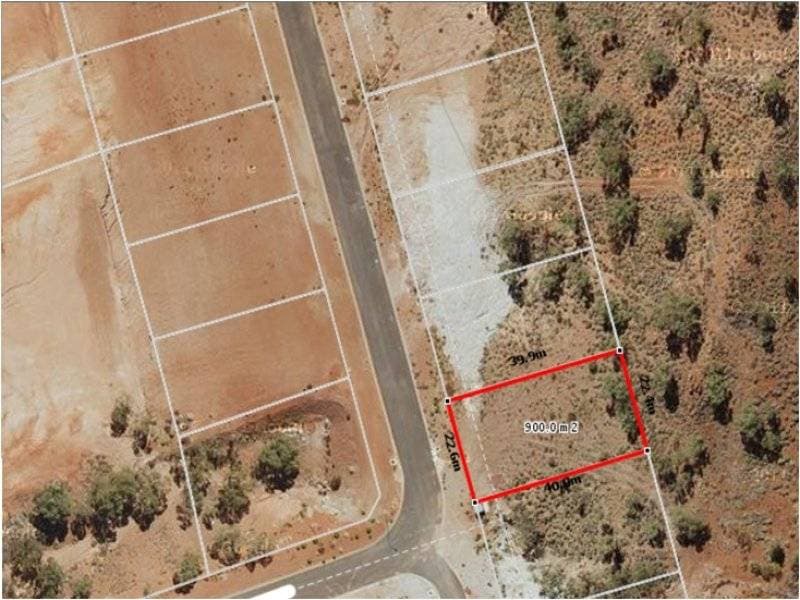 33 Blackstar Crescent, Mount Isa, Mount Isa - Thumbnail 2