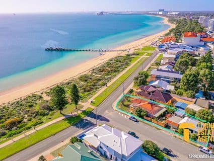 139 Esplanade, Rockingham - Image 1
