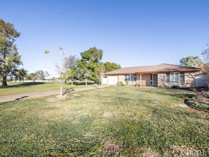 17 Cornwall Court, Dubbo - Image 1