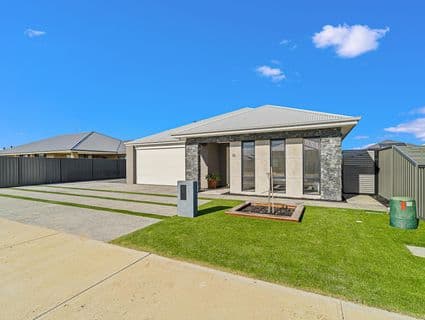 18 Goldwyer Way, Ravenswood - Thumbnail 3