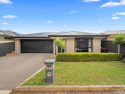1097 Stebonheath Road, Munno Para West - Image 1