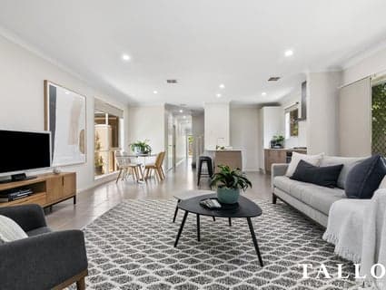 13/1A Annette Court, Hastings - Thumbnail 2