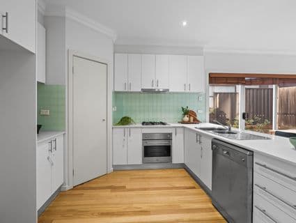 2A Heath Street, Pascoe Vale - Thumbnail 2