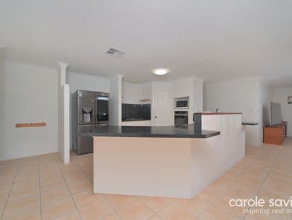 56 Clarkson Avenue, Tapping - Thumbnail 4