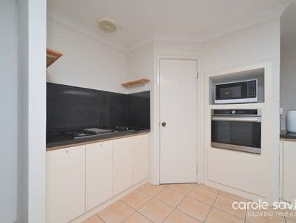 56 Clarkson Avenue, Tapping - Thumbnail 5