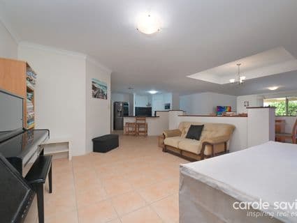 56 Clarkson Avenue, Tapping - Thumbnail 8