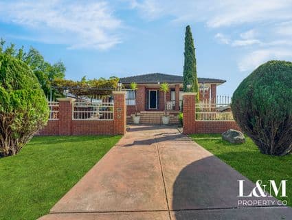 1/19 Nicholson Crescent, Meadow Heights - Image 1
