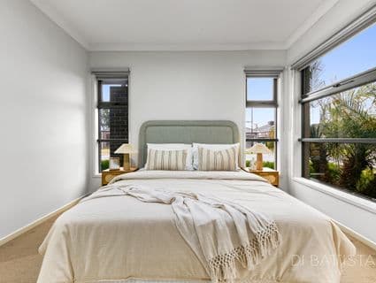 35 Fairhaven Boulevard, Craigieburn - Thumbnail 3