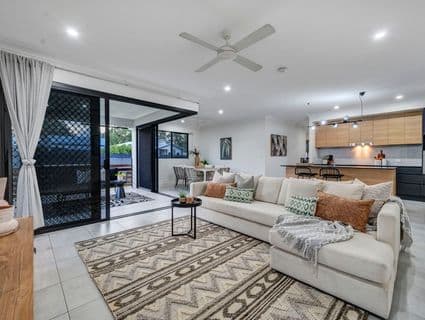 10 Arroyo Court, Julago - Image 1