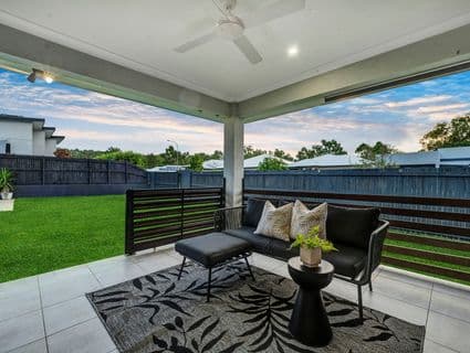 10 Arroyo Court, Julago - Thumbnail 3