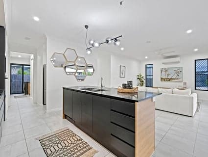 10 Arroyo Court, Julago - Thumbnail 5