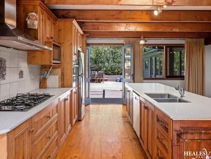 10 Merrans Road, Healesville - Thumbnail 5