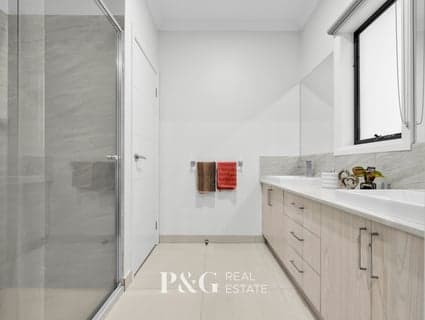20 Selma Close, Lynbrook - Thumbnail 8