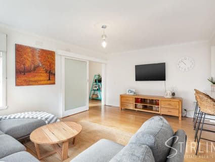 10 Roslyn Street, Somerville - Thumbnail 2