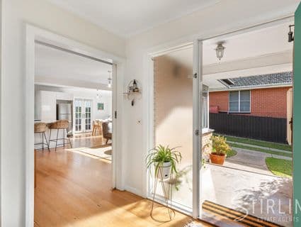 10 Roslyn Street, Somerville - Thumbnail 6
