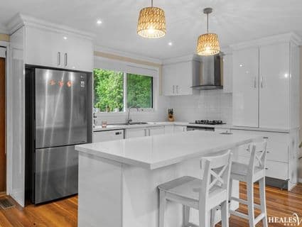 27 Hannover Road, Badger Creek - Thumbnail 2