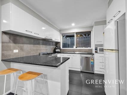 24 Broome Crescent, Cranbourne North - Thumbnail 4