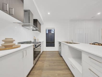46 Caspian Drive, Craigieburn - Thumbnail 2