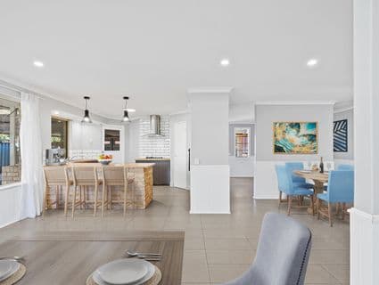 6 Tropea Place, Secret Harbour - Thumbnail 2