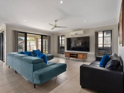 49 Regents Drive, Redbank Plains - Thumbnail 3